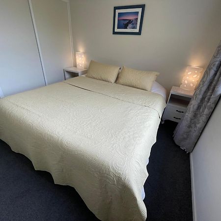 Quiet, New, Sunny Cnzhouse On Upstairs Near Cbd Διαμέρισμα Κράισττσερτς Εξωτερικό φωτογραφία