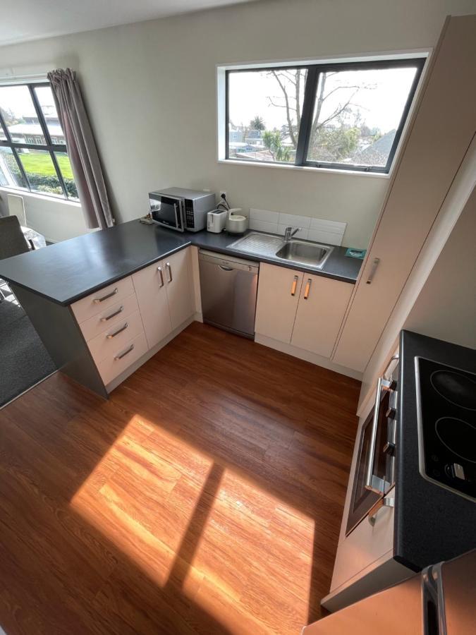 Quiet, New, Sunny Cnzhouse On Upstairs Near Cbd Διαμέρισμα Κράισττσερτς Εξωτερικό φωτογραφία
